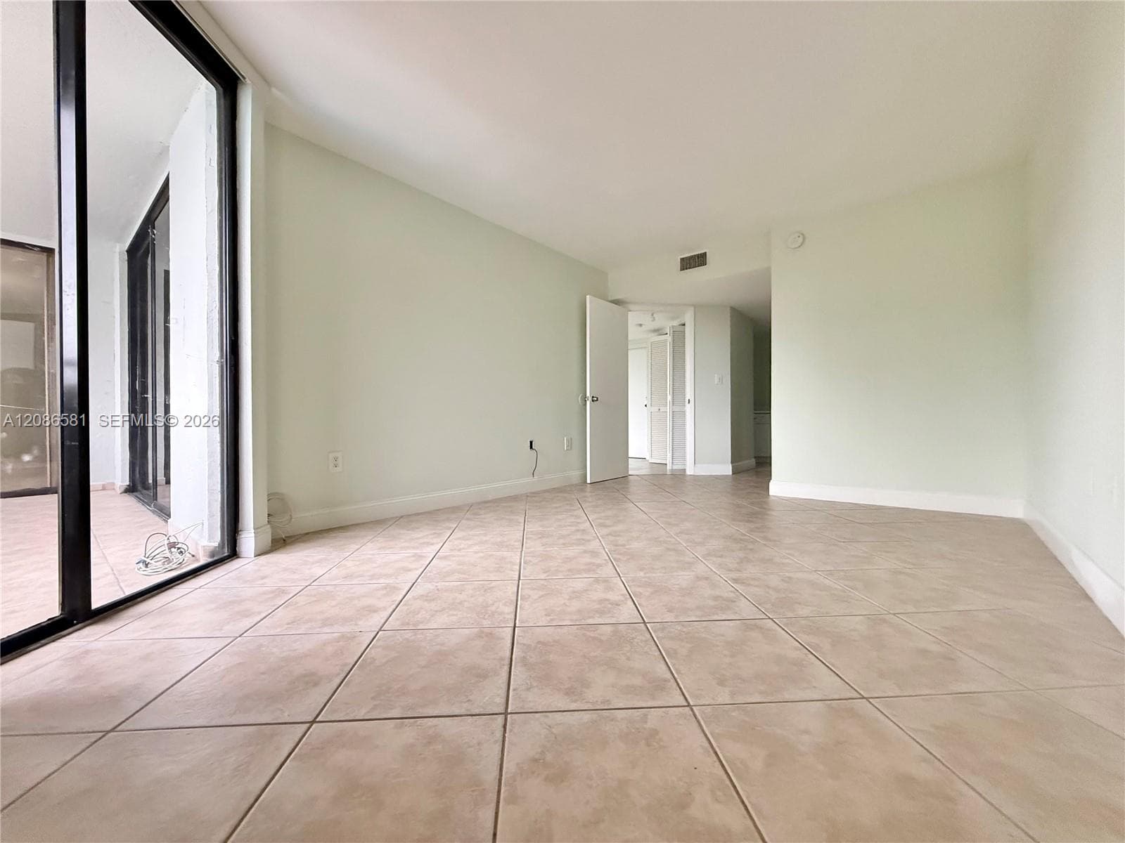 VERABELLA FALLS CONDO · #F-310 in Miami - Photo 11