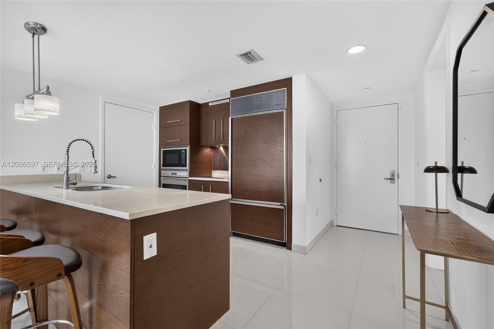 Icon Brickell I · #4613 in Miami - Photo 13