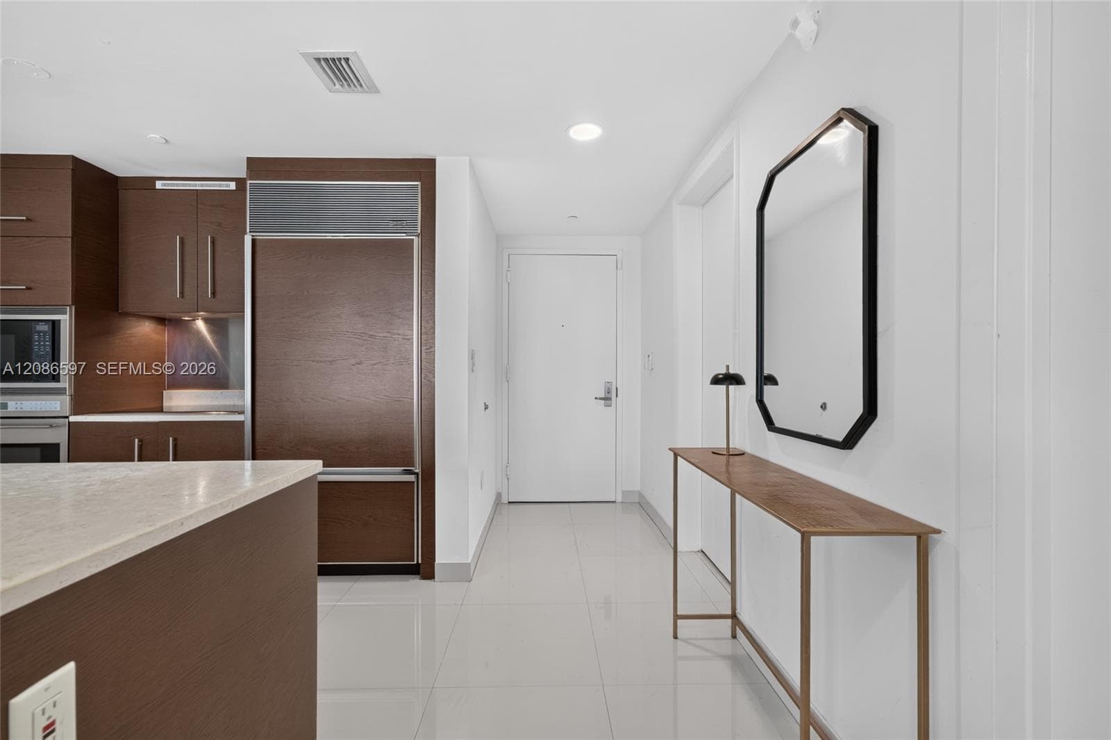 Icon Brickell I · #4613 in Miami - Photo 14