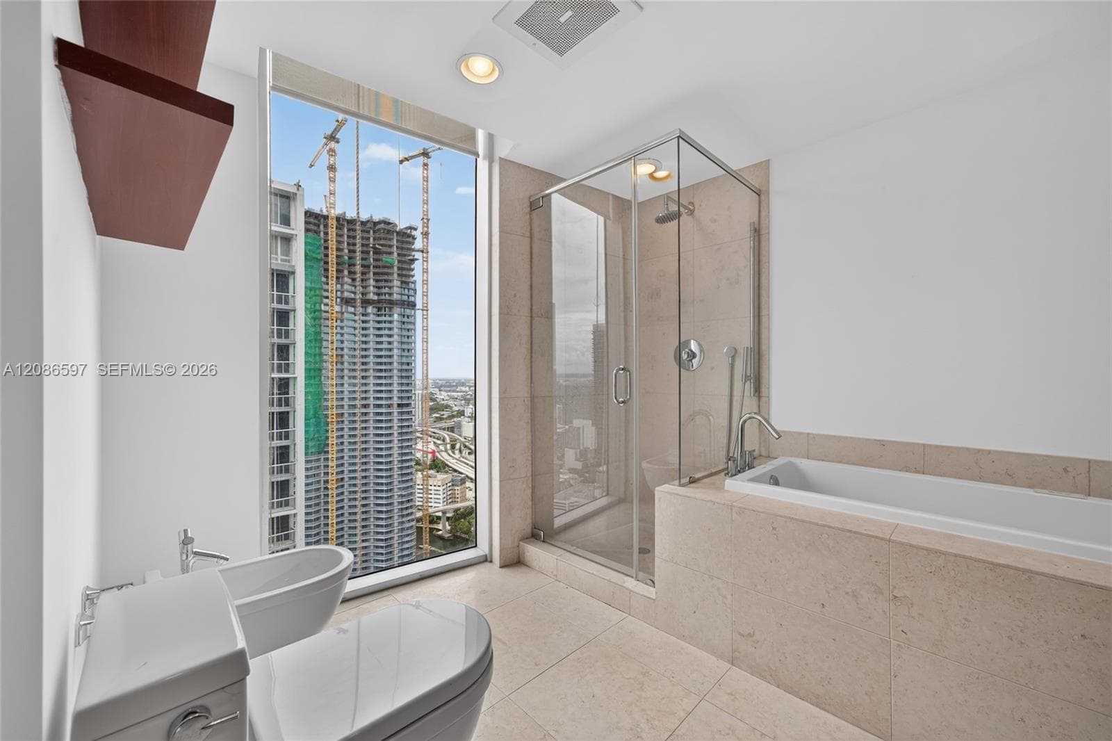 Icon Brickell I · #4613 in Miami - Photo 25