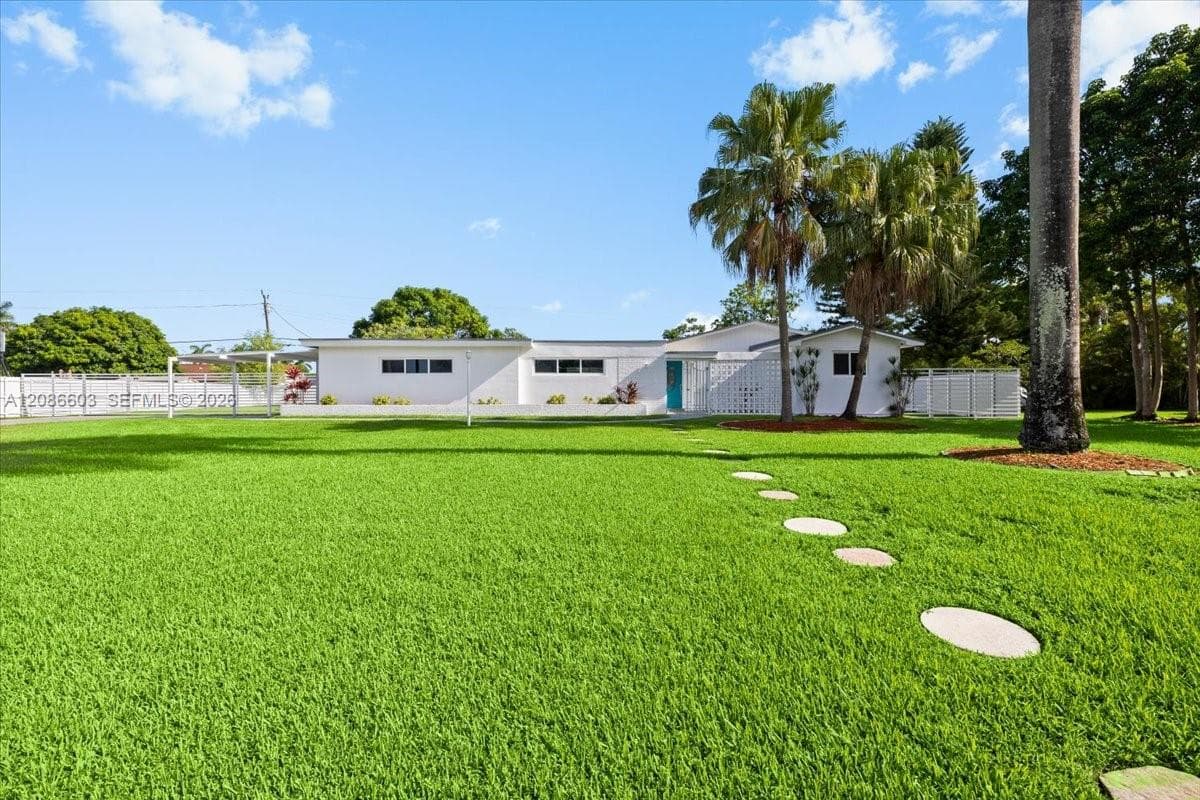 11125 SW 173rd Ter photo 32