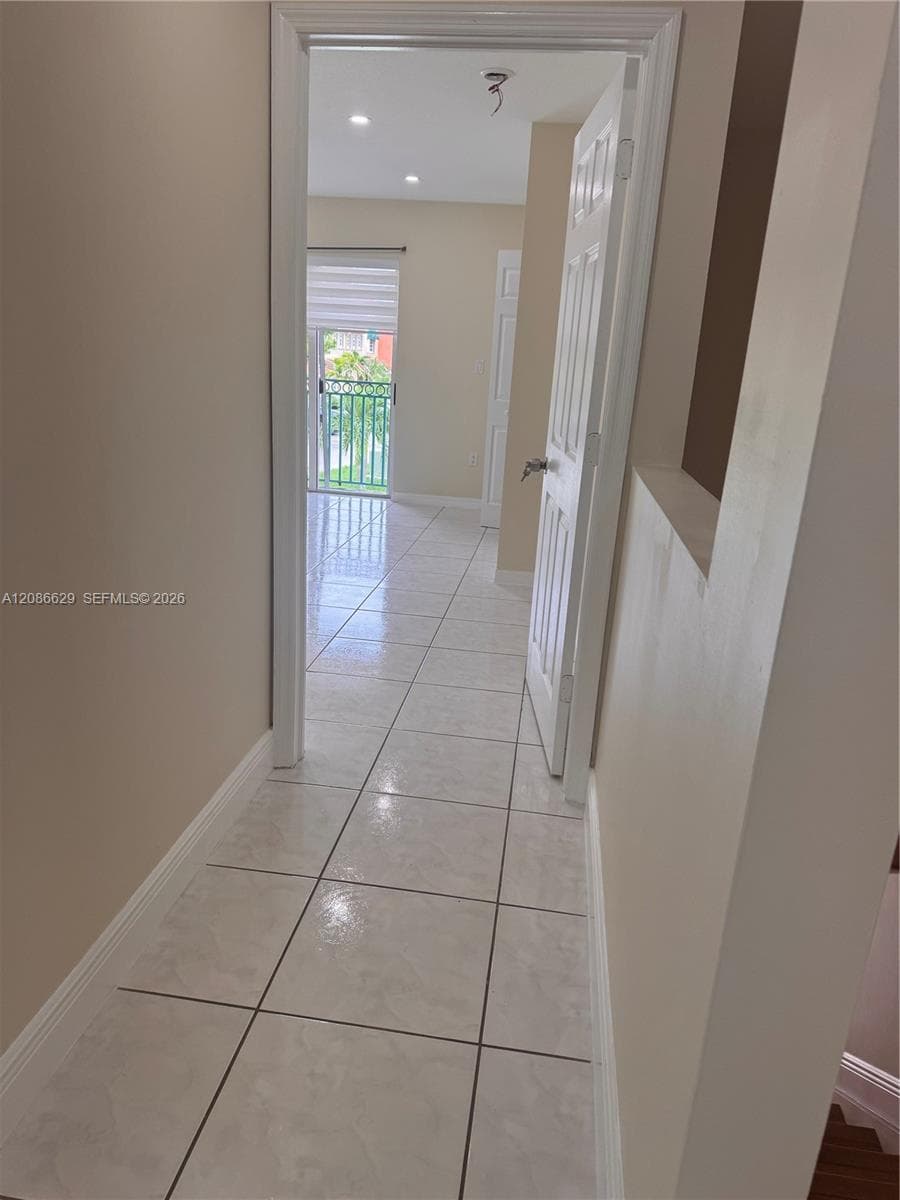 7075 NW 173rd Dr #1406 photo 18