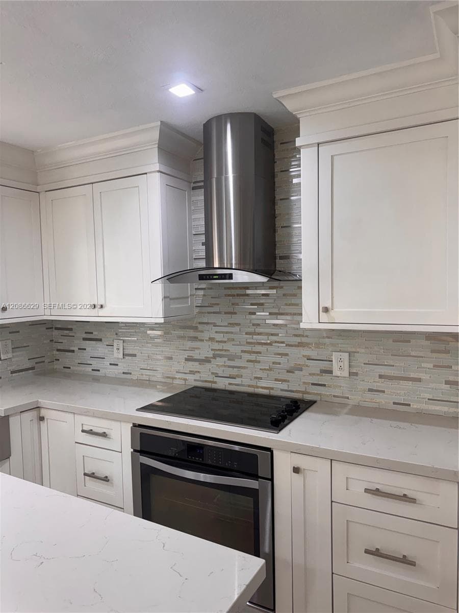 7075 NW 173rd Dr #1406 photo 11
