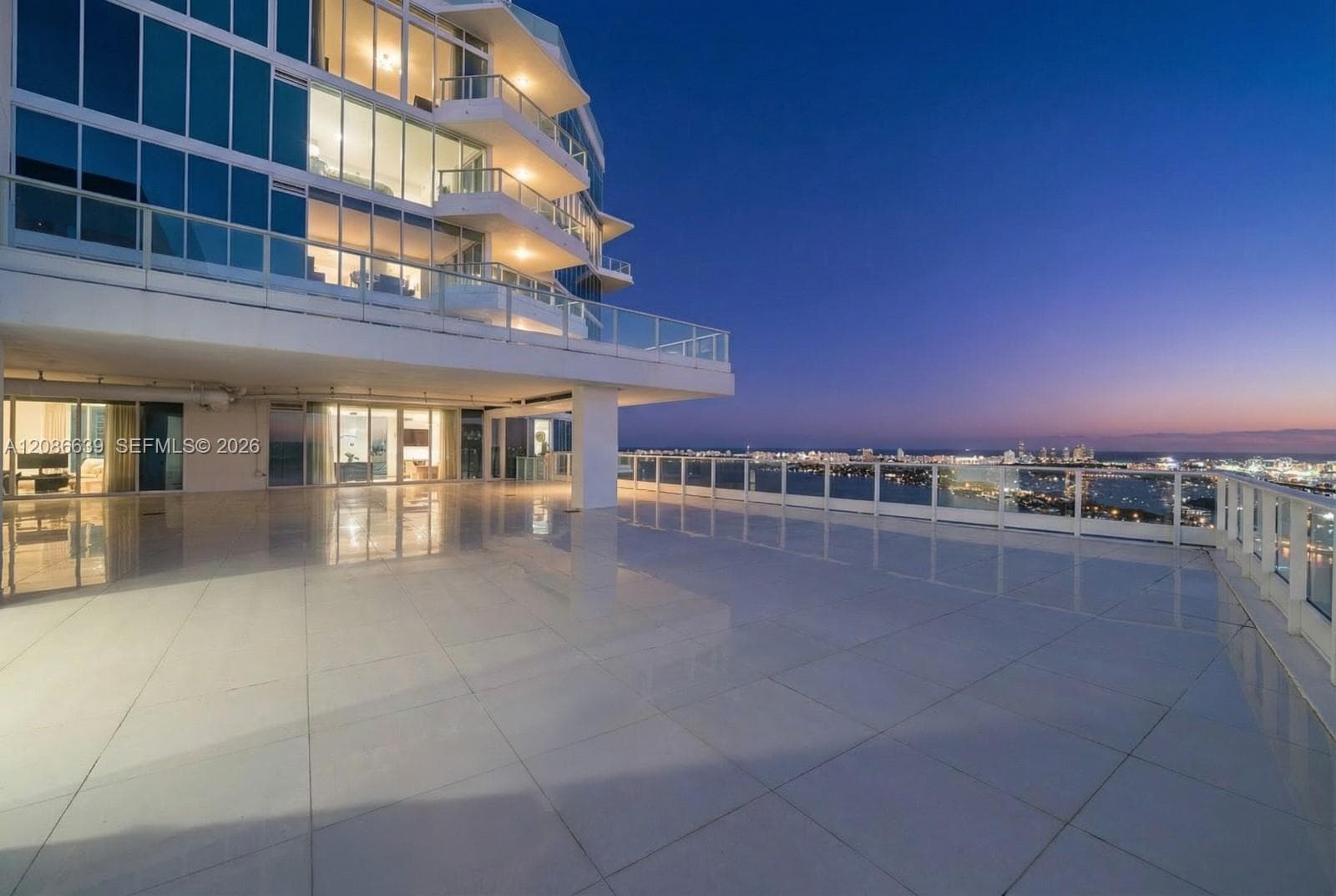 Paramount on the Bay · #PH4302 in Miami - Photo 50
