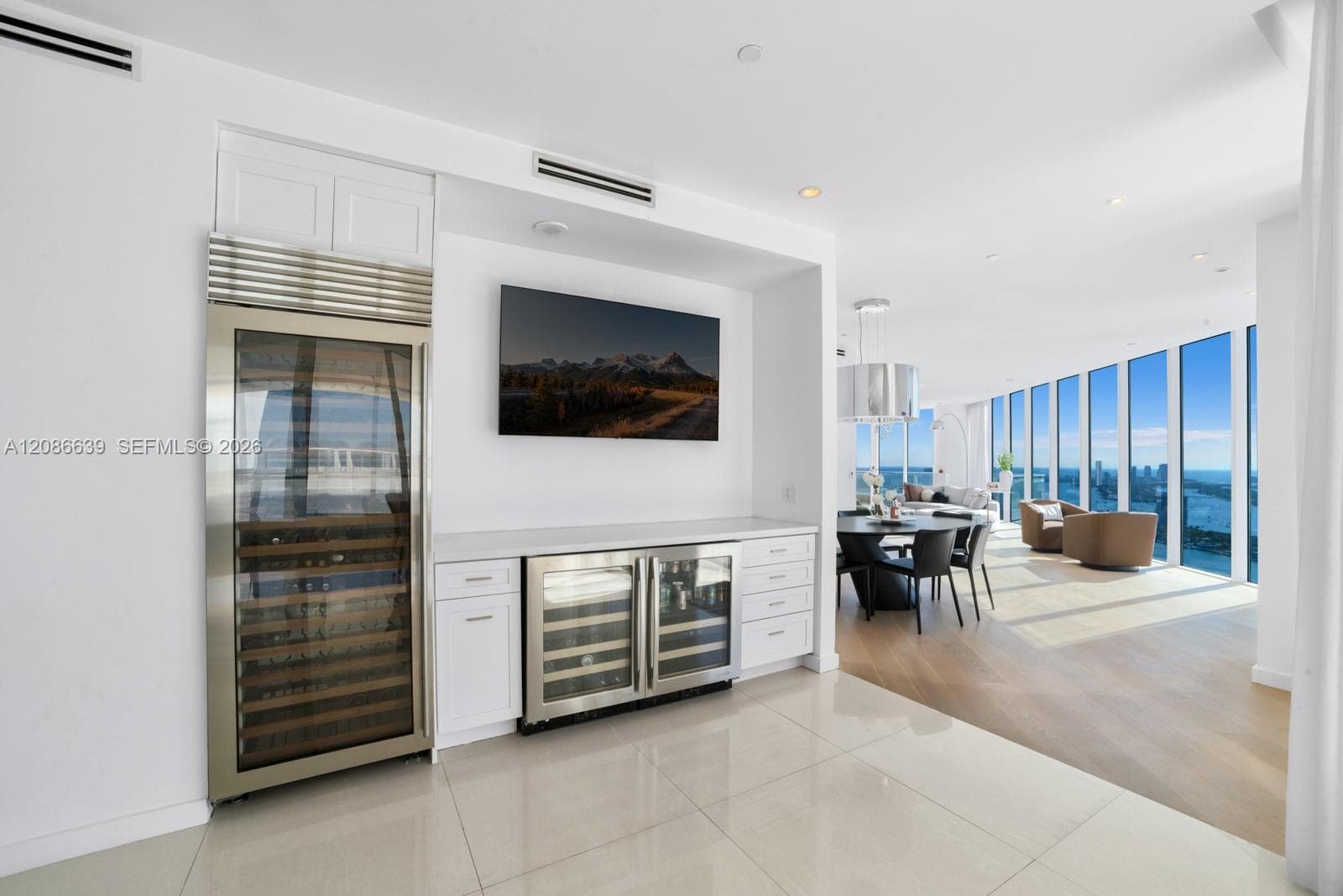 Paramount on the Bay · #PH4302 in Miami - Photo 8