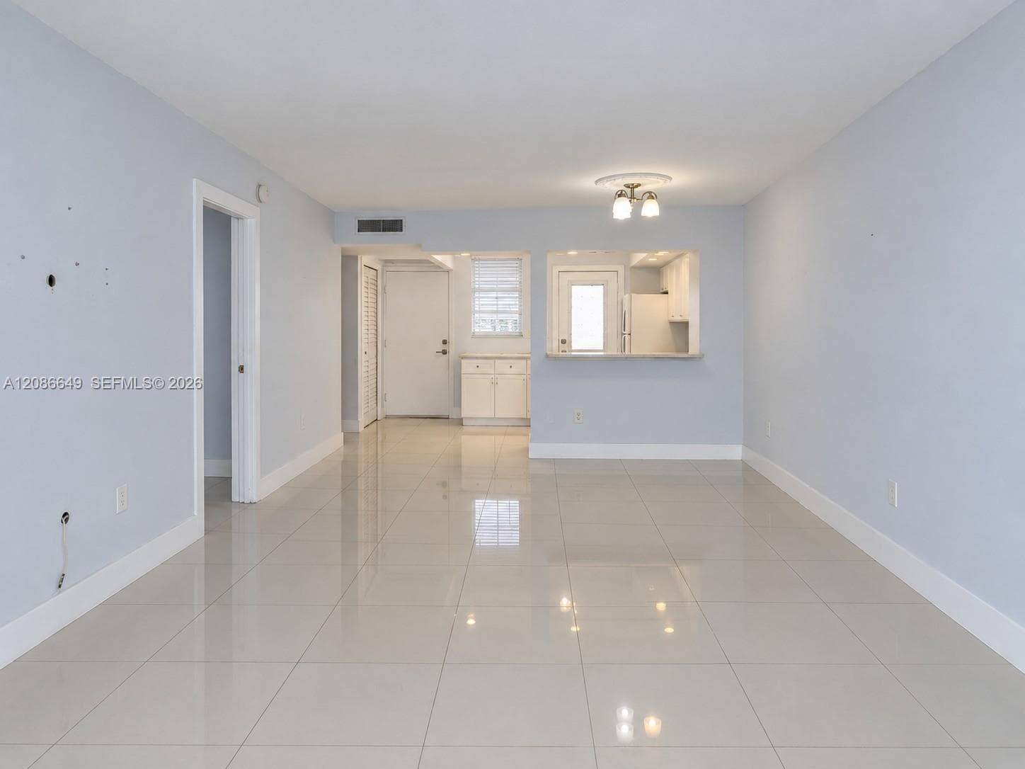 Living/Dining Room
