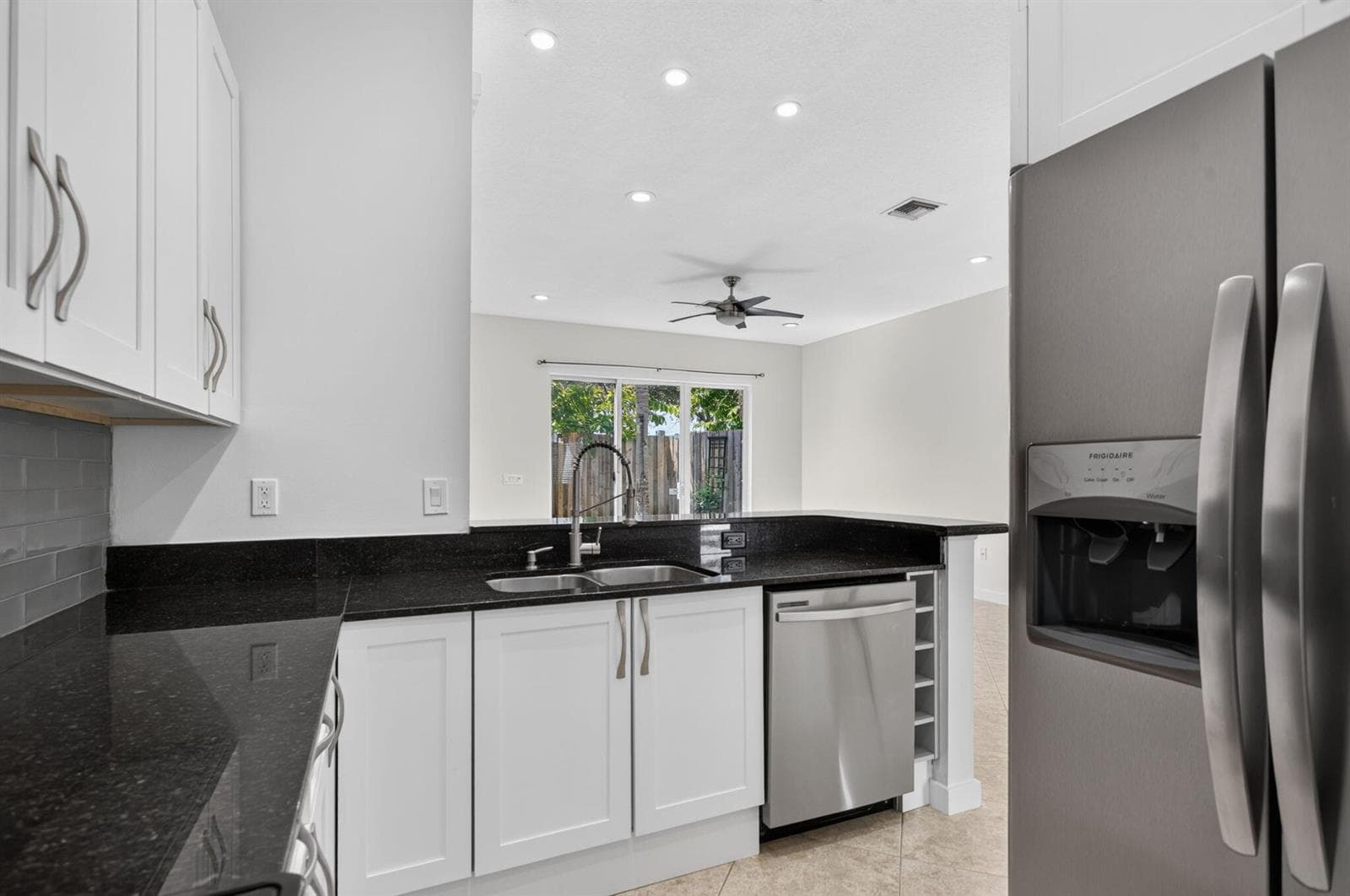 Open kitchen