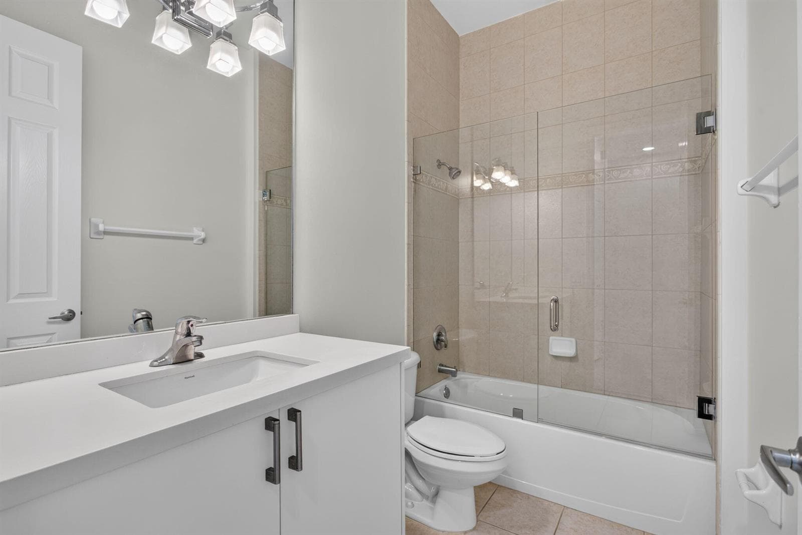 2nd Bathroom