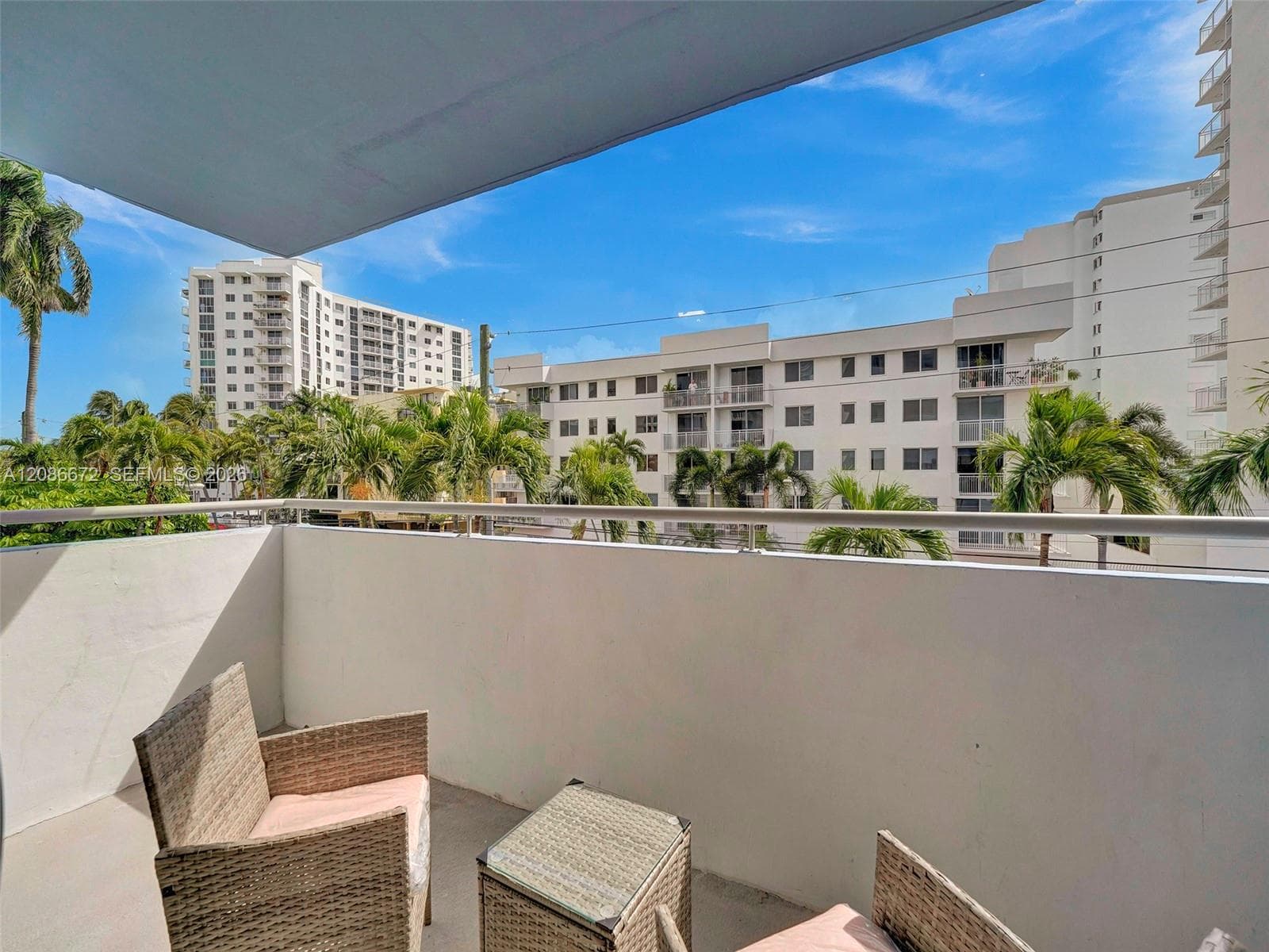 LINCOLN PALACE CONDO · #303 in Miami Beach - Photo 16