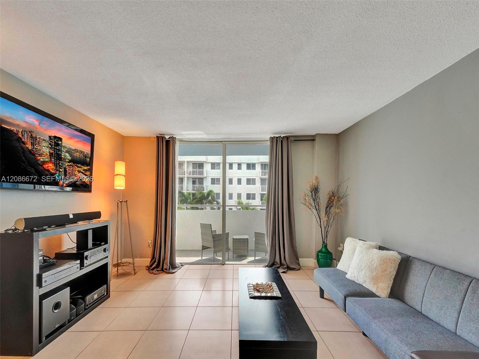 LINCOLN PALACE CONDO · #303 in Miami Beach - Photo 12