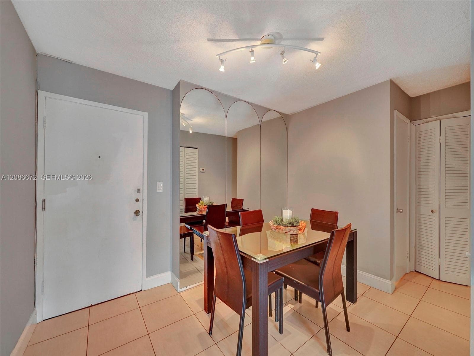 LINCOLN PALACE CONDO · #303 in Miami Beach - Photo 9