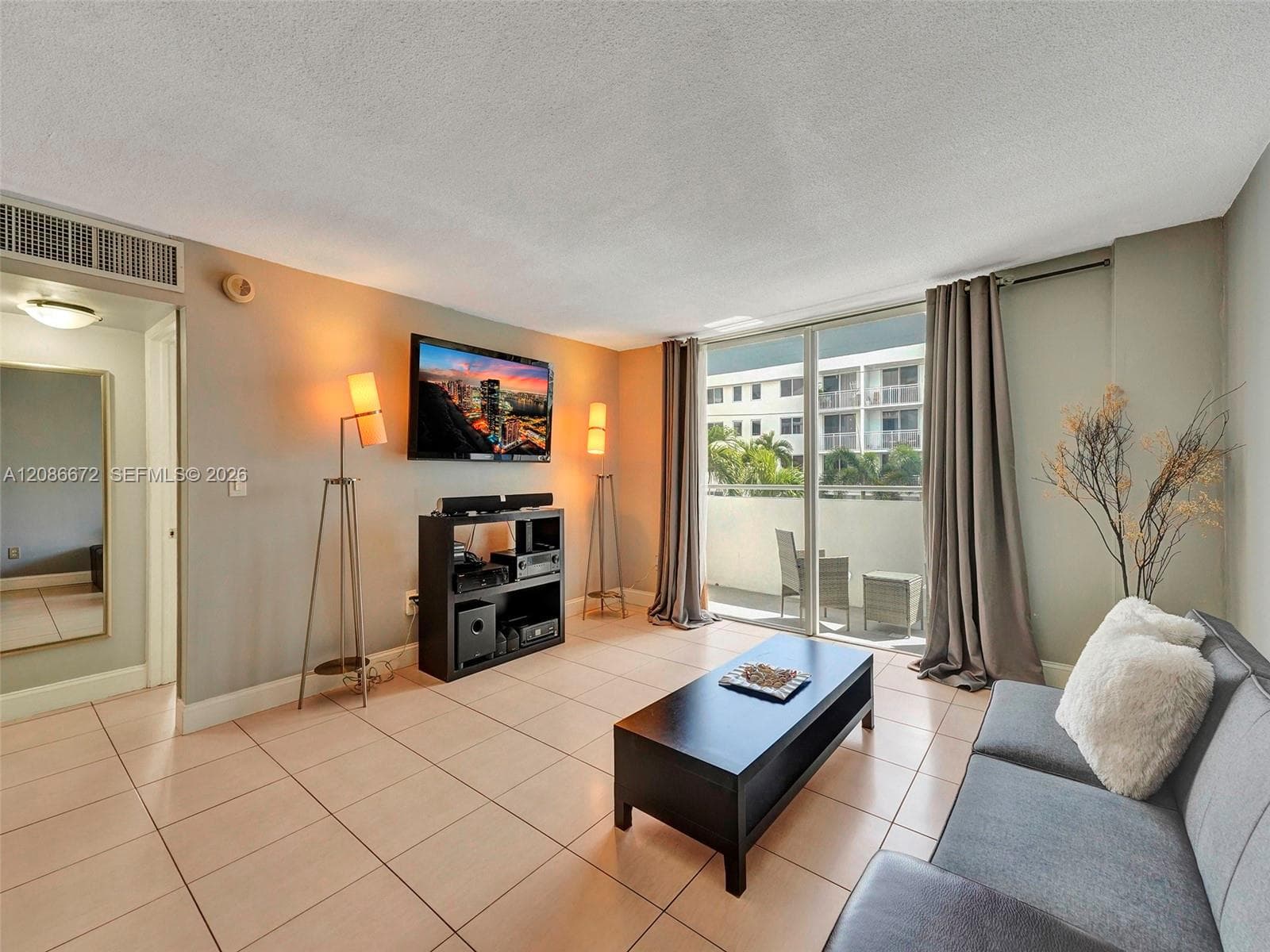 LINCOLN PALACE CONDO · #303 in Miami Beach - Photo 11