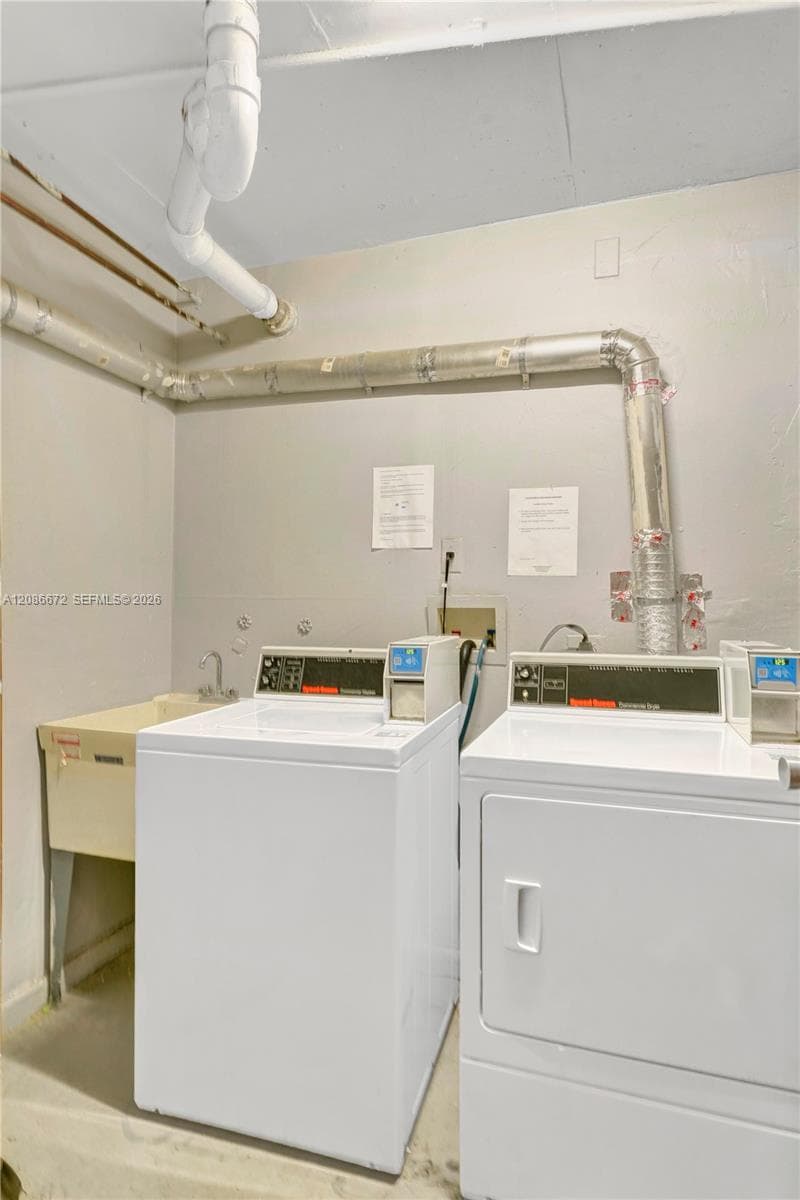 LINCOLN PALACE CONDO · #303 in Miami Beach - Photo 31
