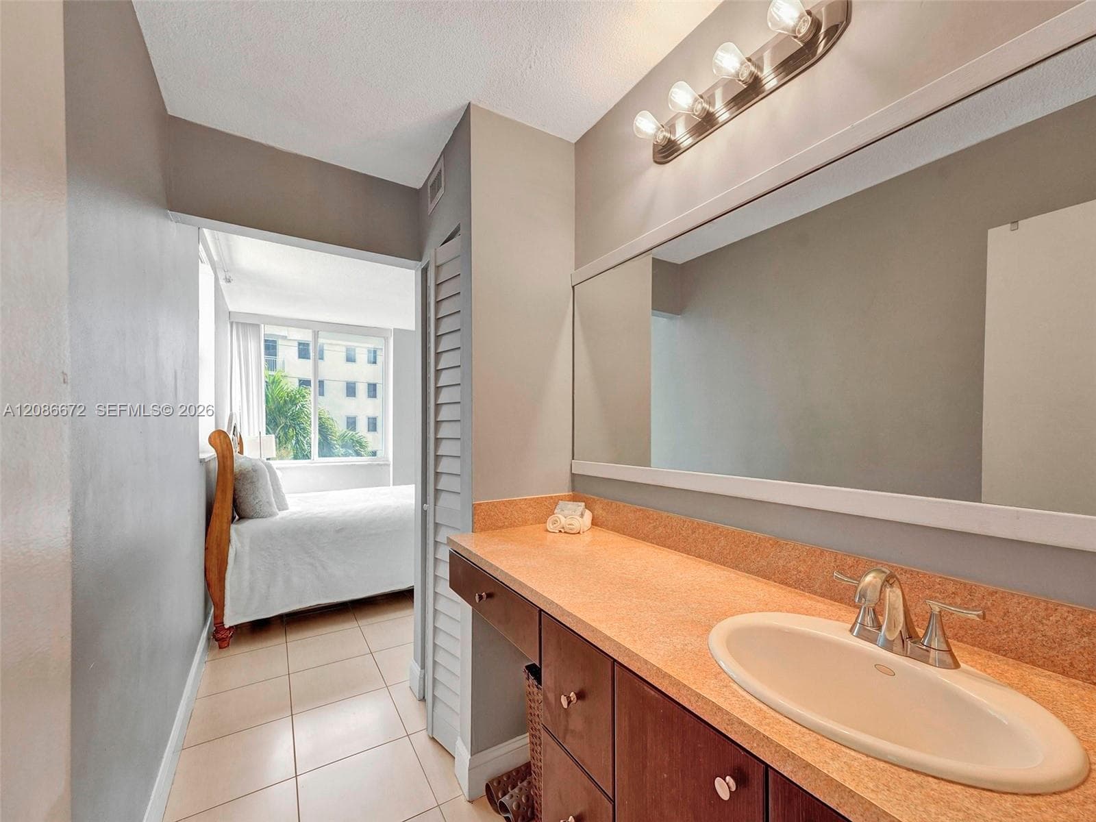 LINCOLN PALACE CONDO · #303 in Miami Beach - Photo 29