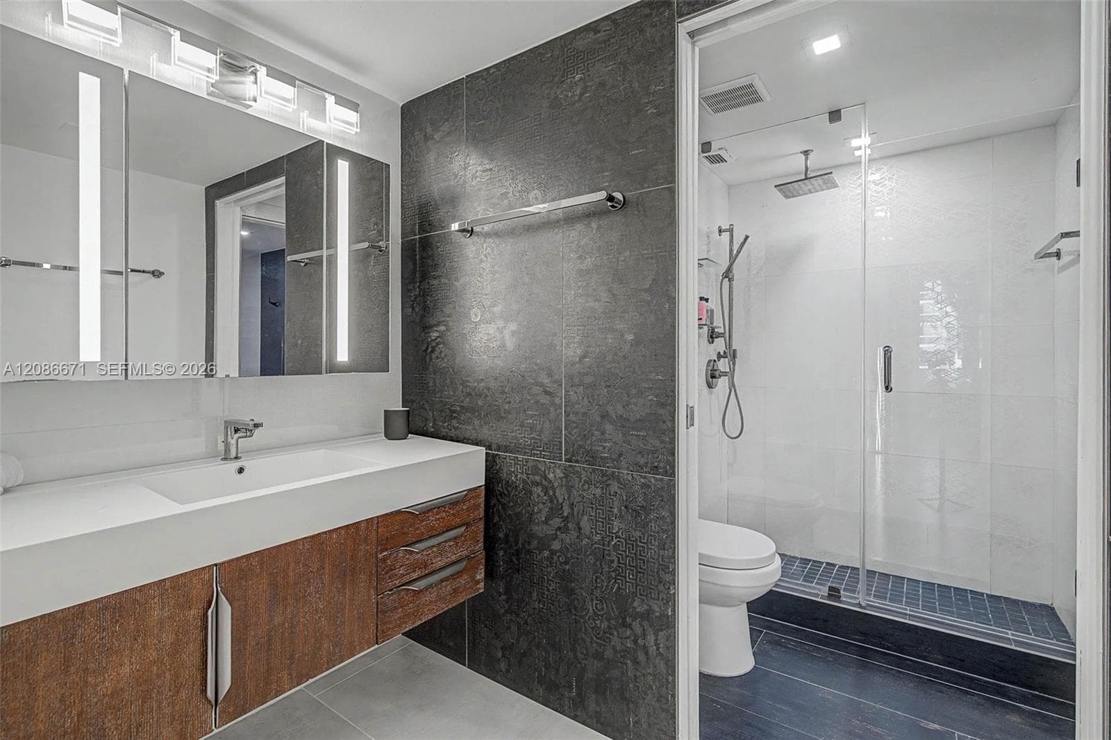 Full bath