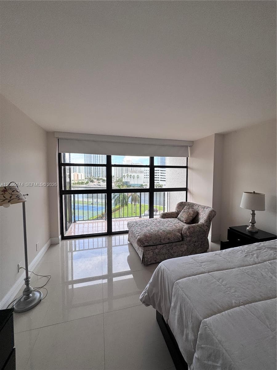 Ocean View East · #602 in Hallandale Beach - Photo 10