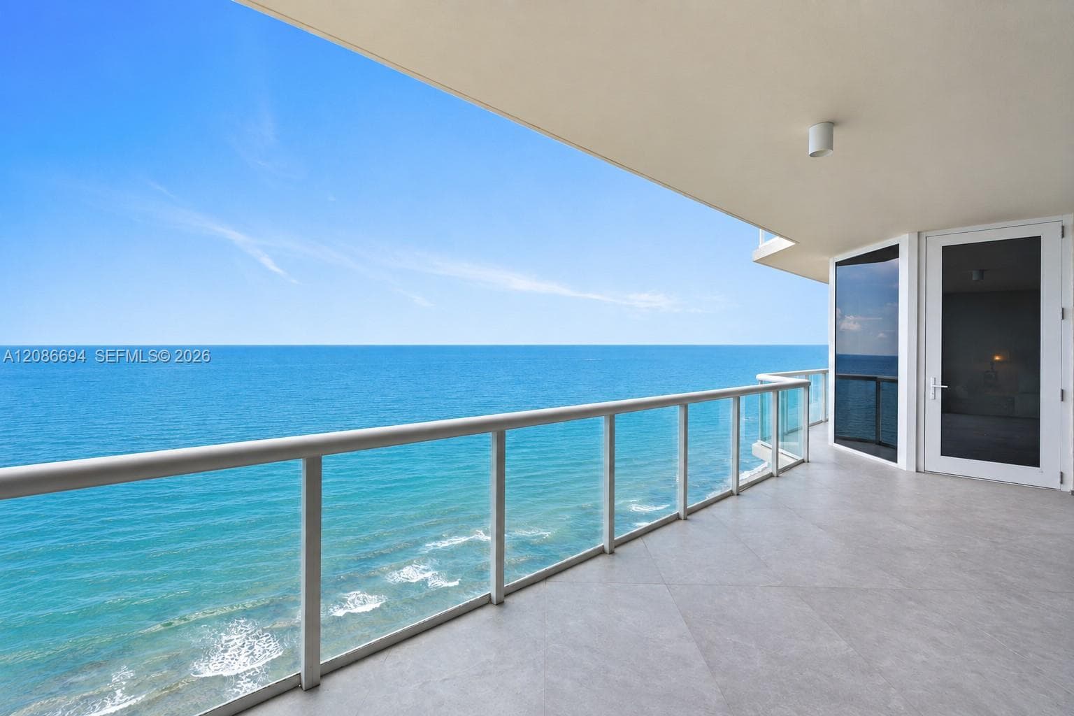 RENAISSANCE ON THE OCEAN · #1601 in Hollywood - Photo 3
