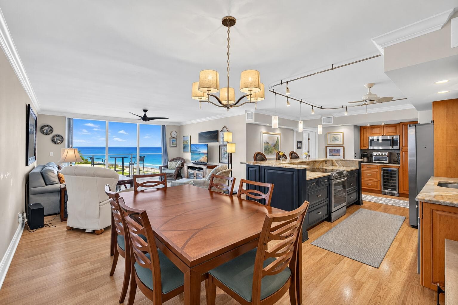 5440 N Ocean Drive #304