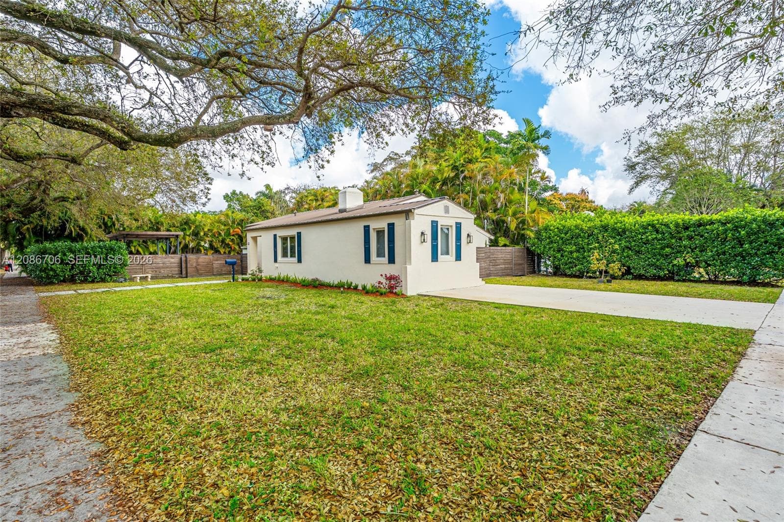 295 De Leon Dr photo 6