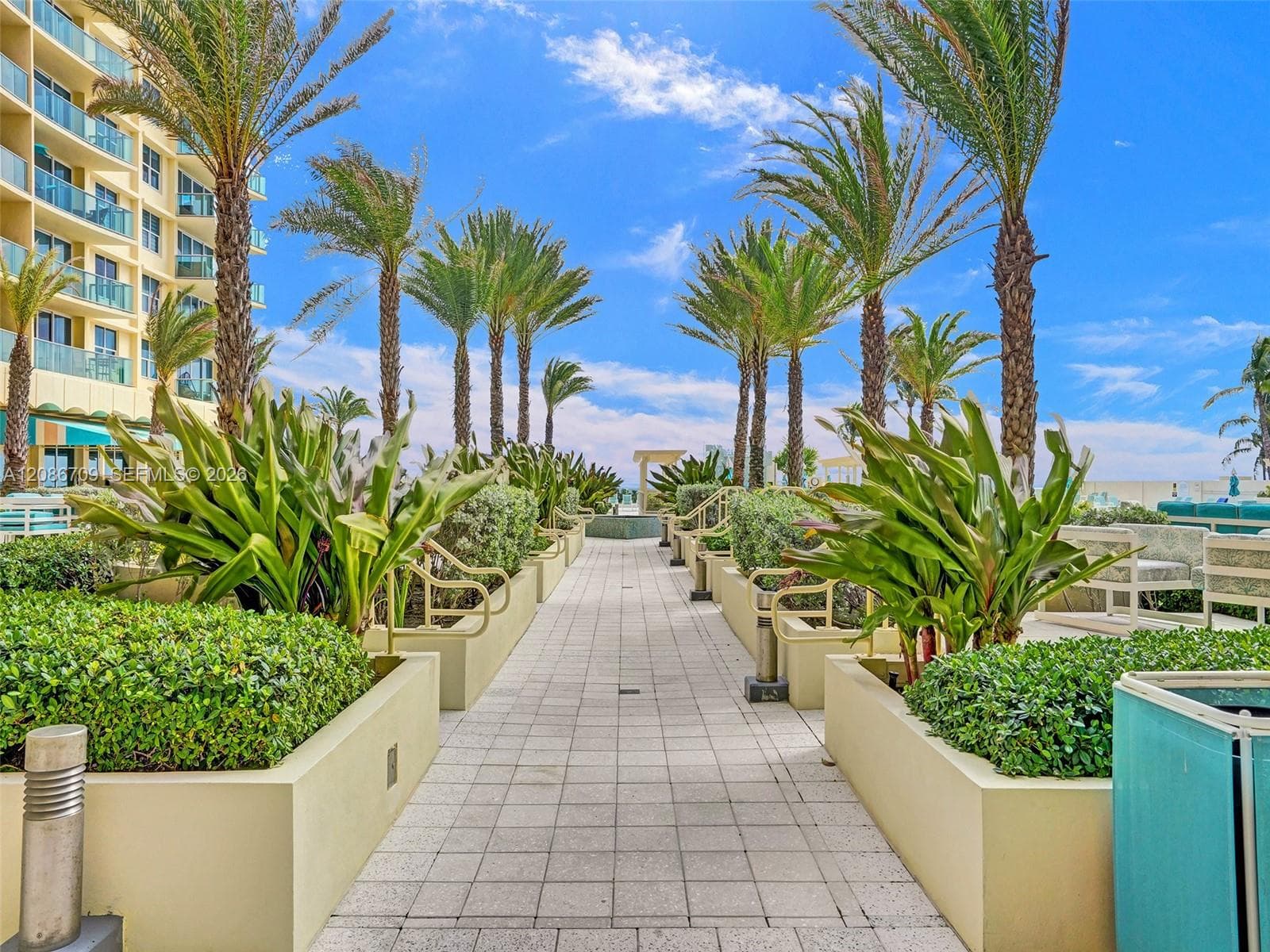 WAVE CONDO · #L17 in Hollywood - Photo 19