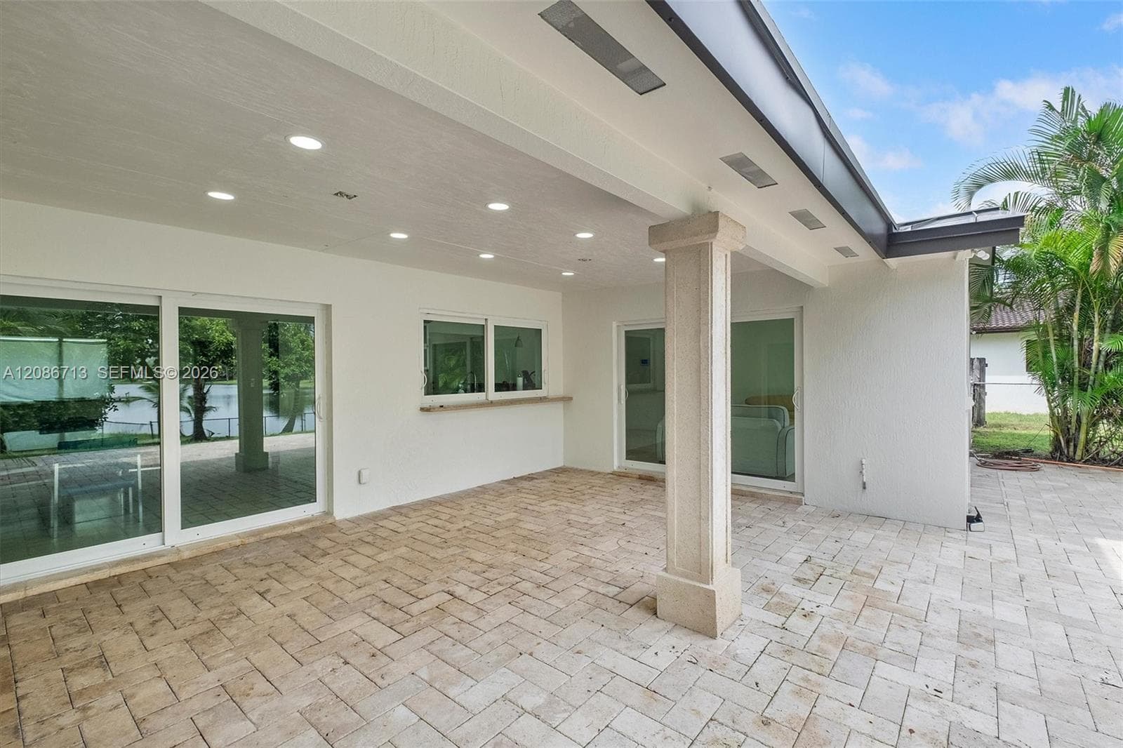 7111 Bamboo St photo 26