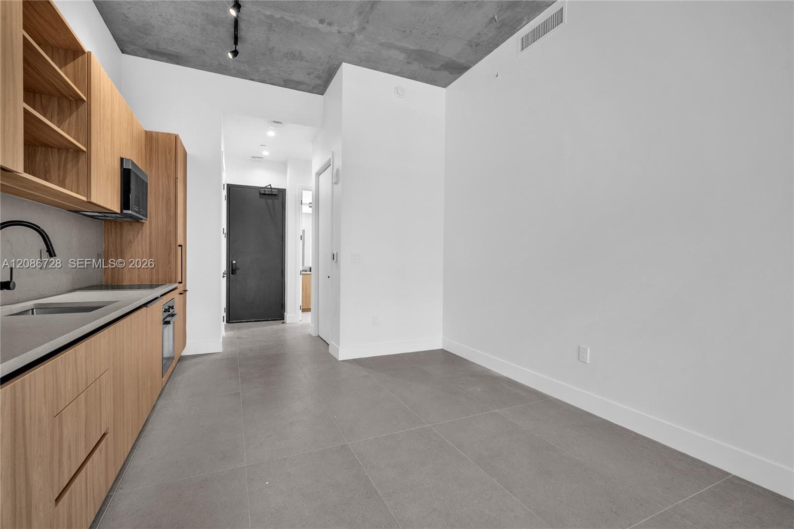 DONMOORE VILLA AMD PL · #403 in Miami - Photo 11