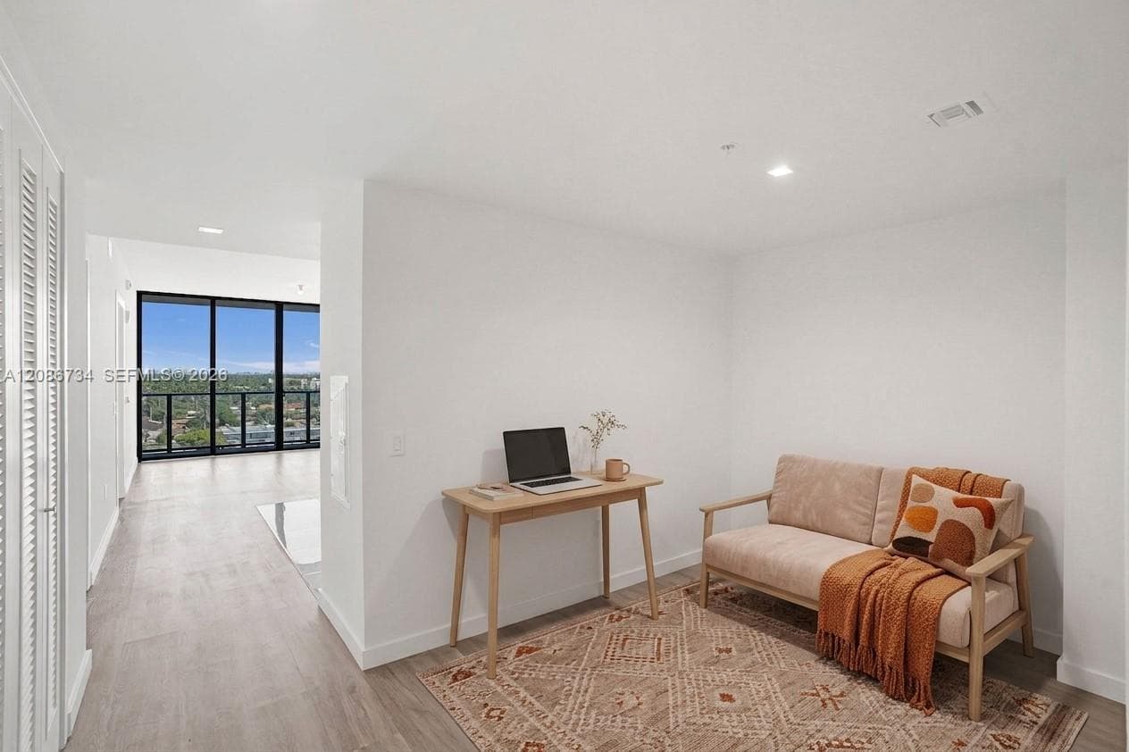 Oasis Hallandale West · #1003 in Hallandale Beach - Photo 12