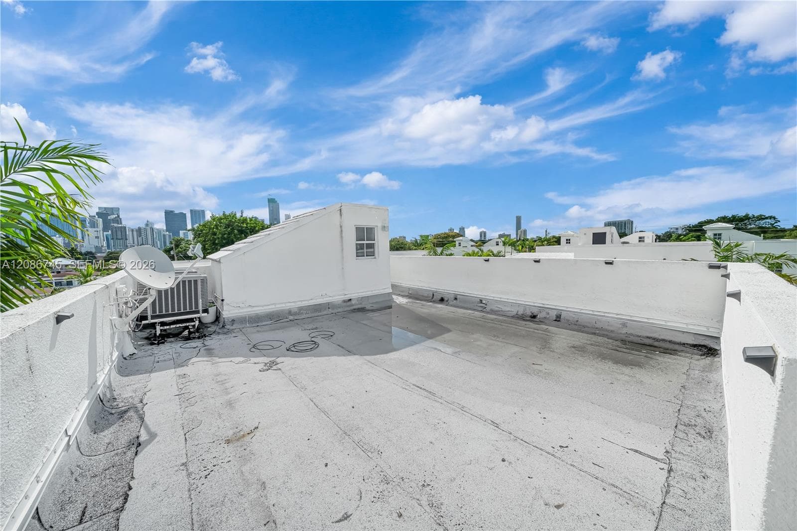 1035 SW 9th Ct #N photo 42