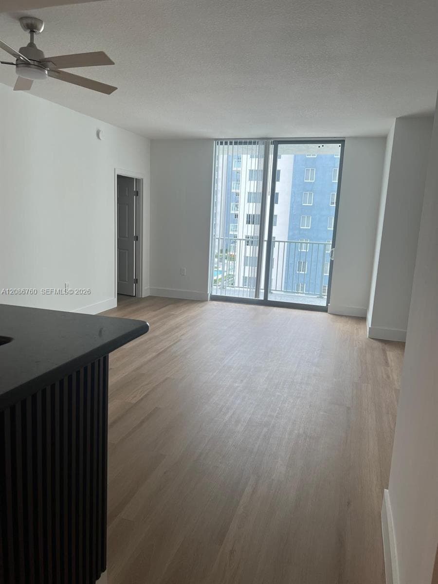140 South Dixie Hwy · #810 in Hollywood - Photo 17