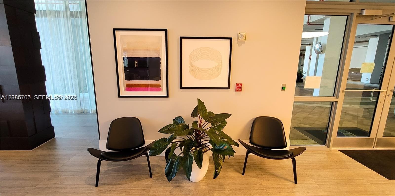 140 South Dixie Hwy · #810 in Hollywood - Photo 4