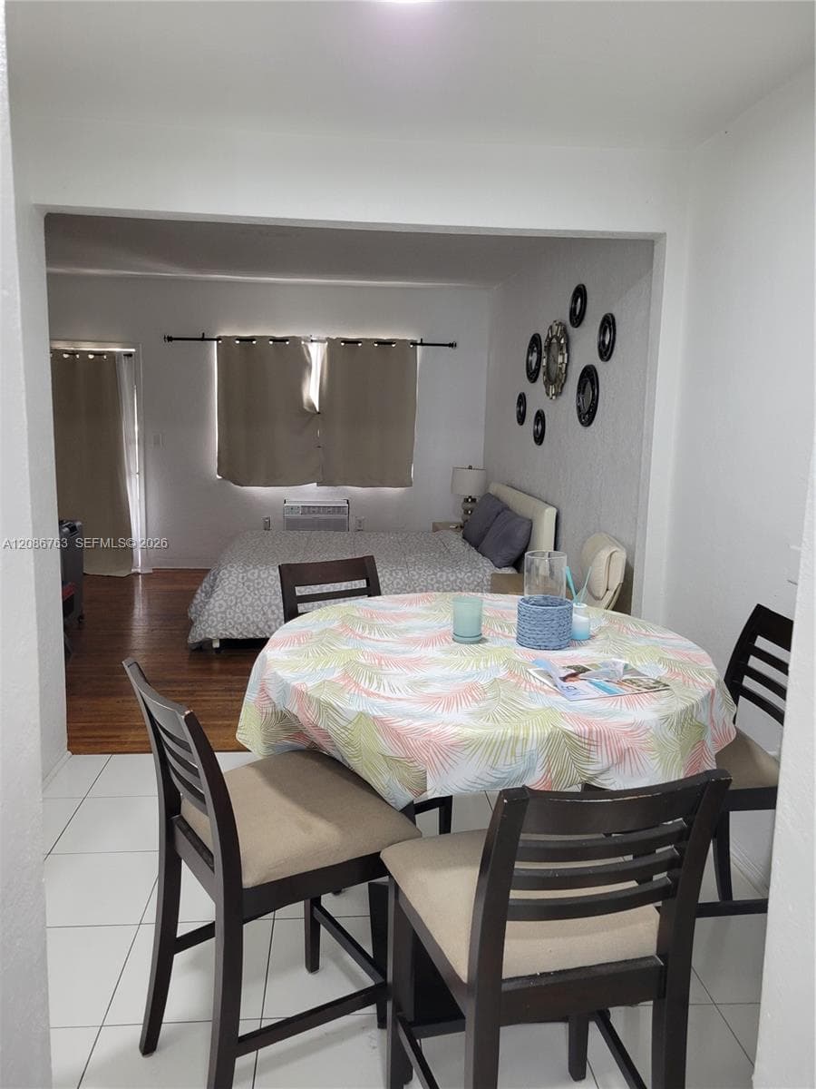 LINCOLN PLACE CONDO · #11 in Miami Beach - Photo 3