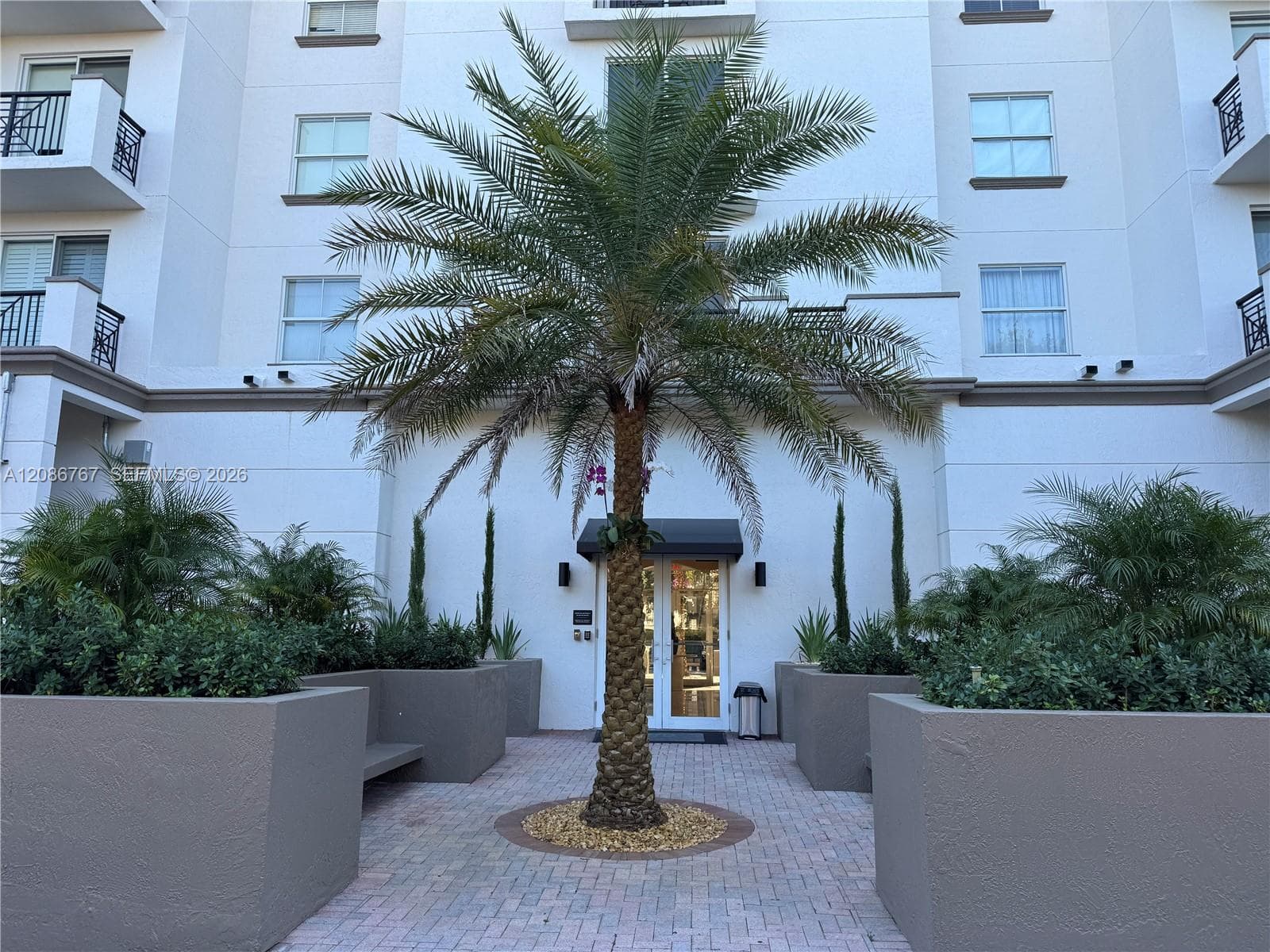 THE GRANDE CONDO · #303 in Miami - Photo 19