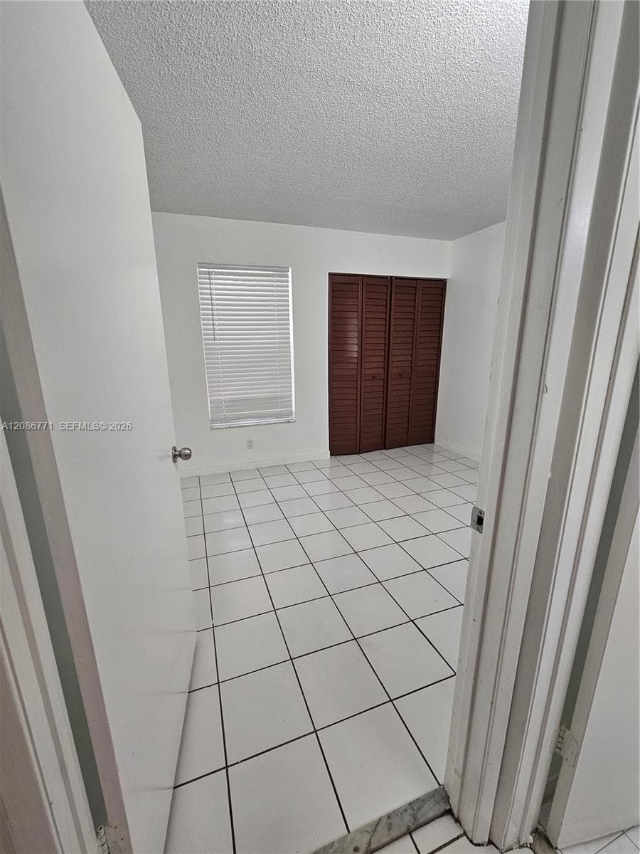 Point Lake Condo · #107 in Miami - Photo 7