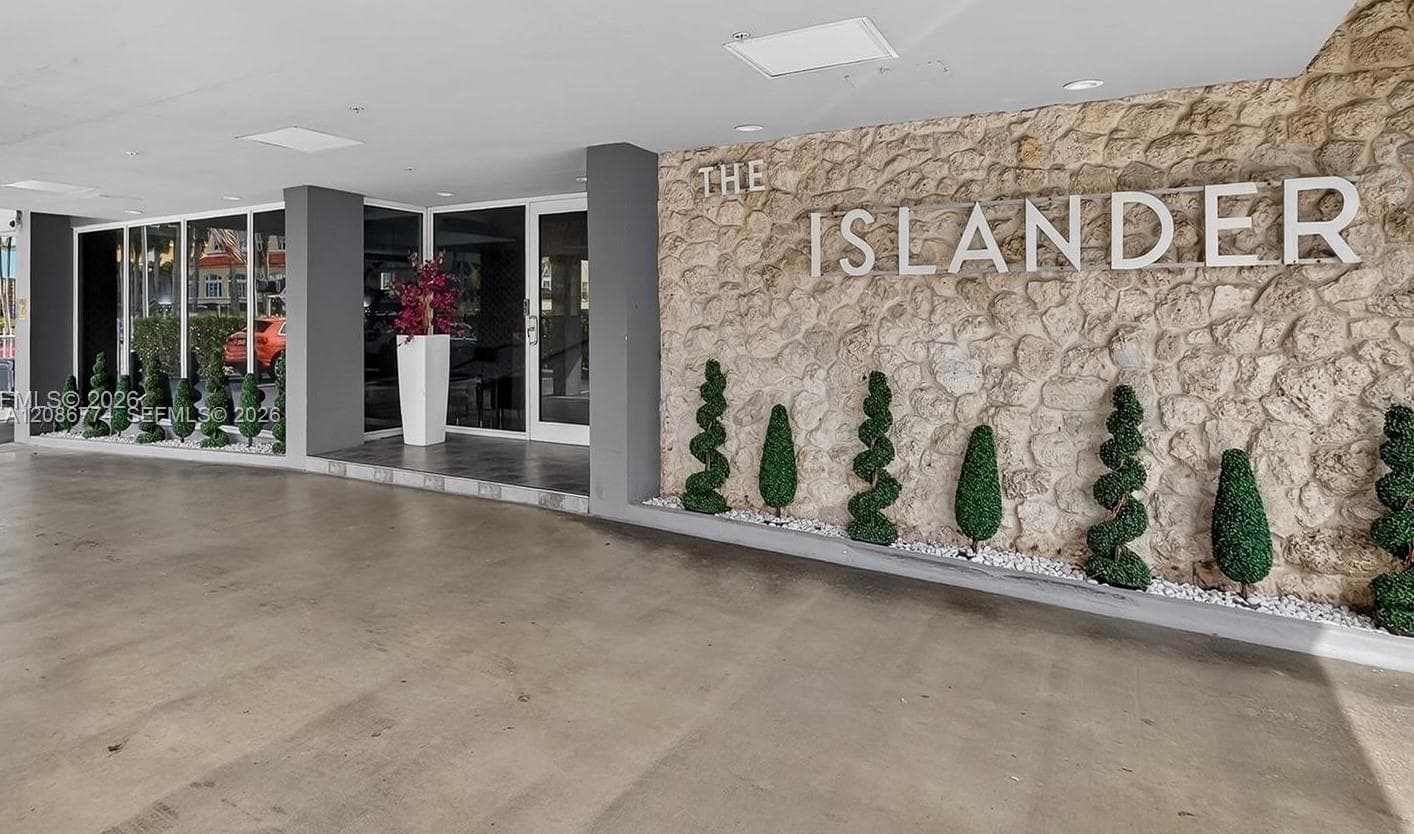 ISLANDER CONDO APTS · #604 in Miami Beach - Photo 20