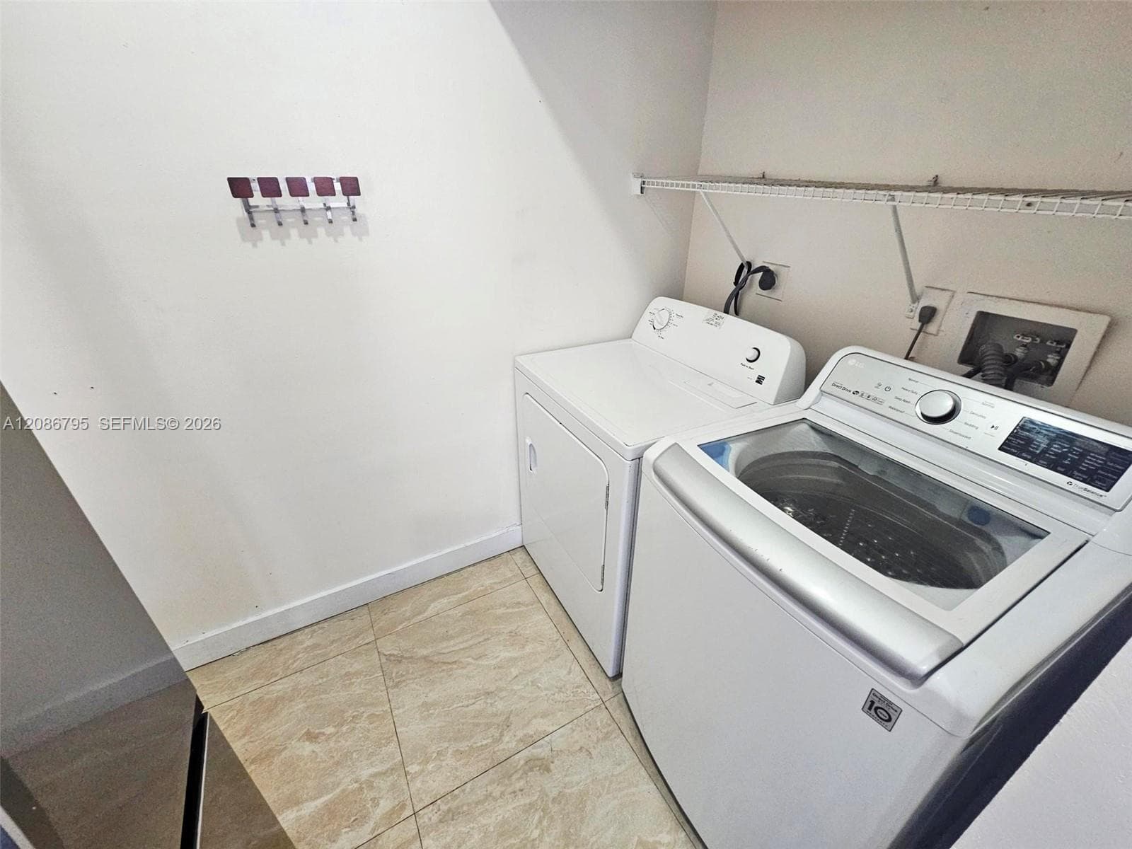 9319 NW 121 ST #9319 photo 8