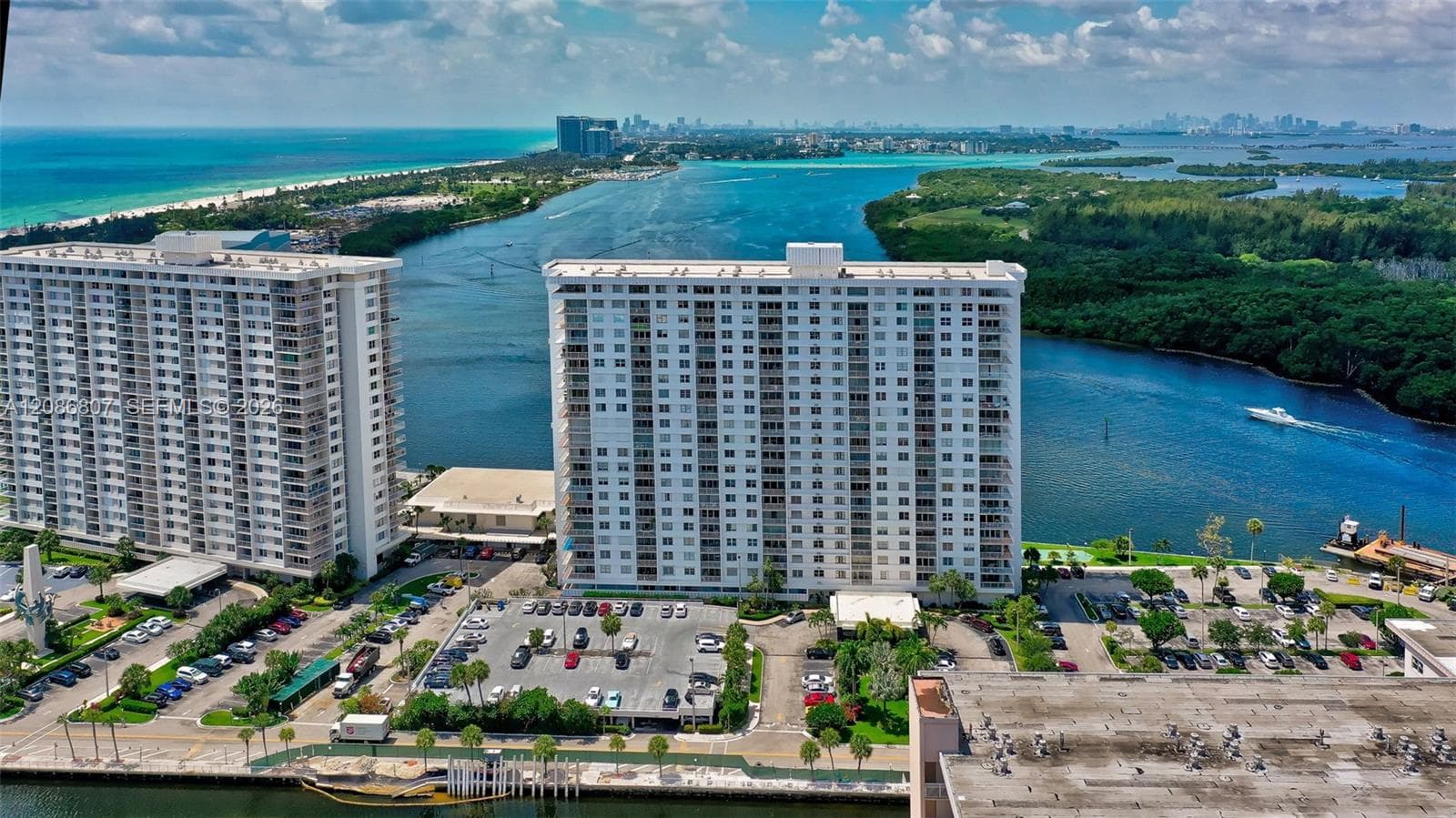 ARLEN HOUSE · #1420 in Sunny Isles Beach - Photo 42