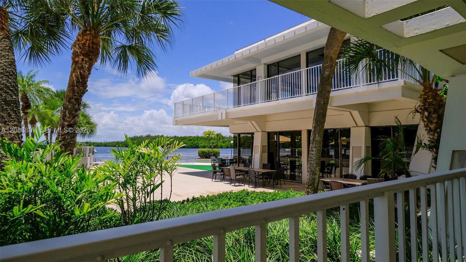 ARLEN HOUSE · #1420 in Sunny Isles Beach - Photo 30