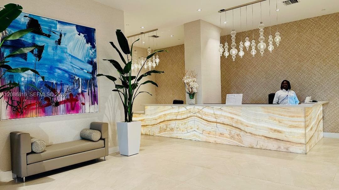 HARBORSIDE AT THE WATERWA · #503 in Aventura - Photo 3