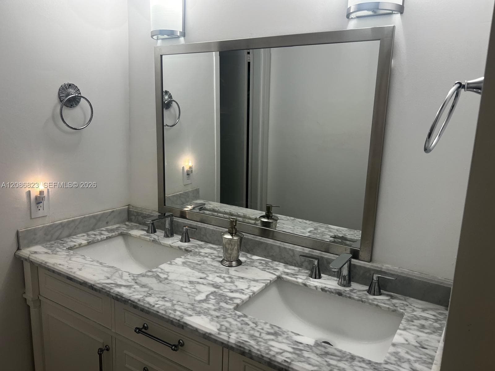 Towne Royale Condo · #204 in Sunny Isles Beach - Photo 19