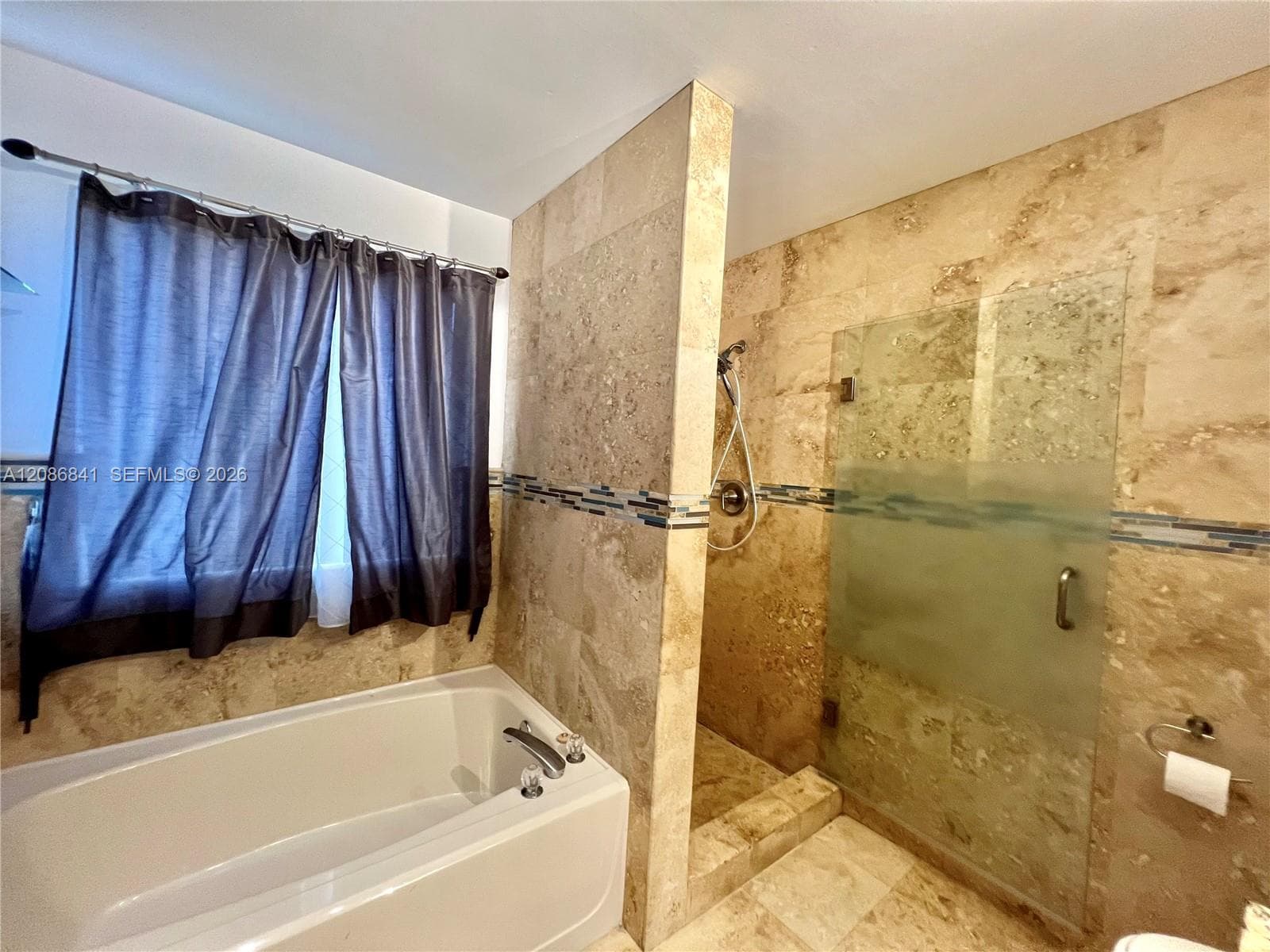 16505 SW 97th Ter photo 13