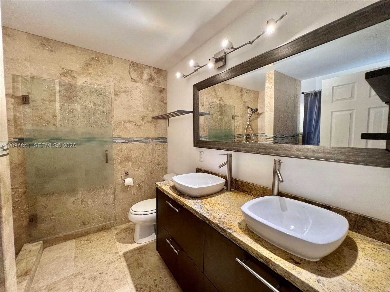 16505 SW 97th Ter photo 12