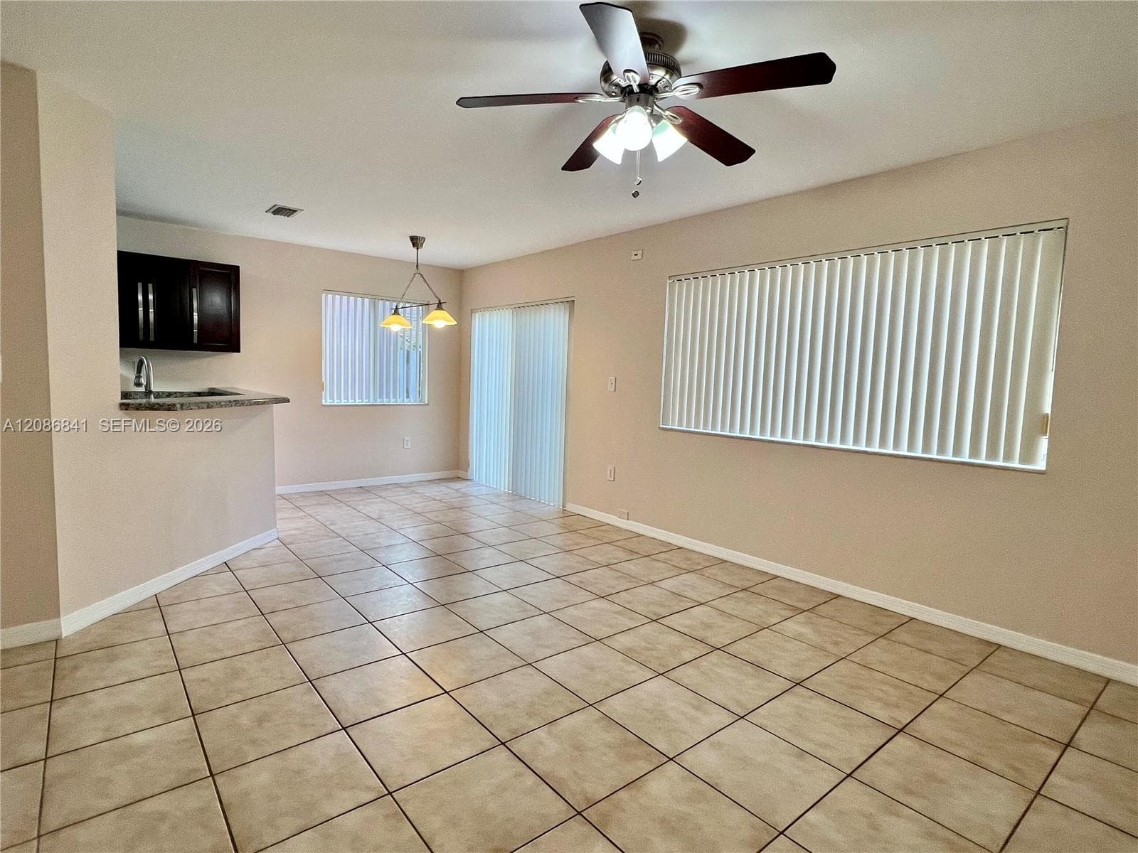 16505 SW 97th Ter photo 3