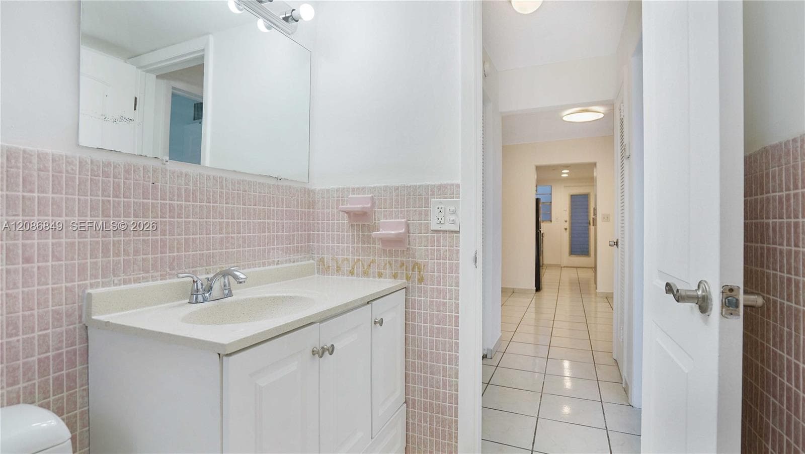 GOLDEN HOUSE CONDO · #404 in Miami Beach - Photo 14