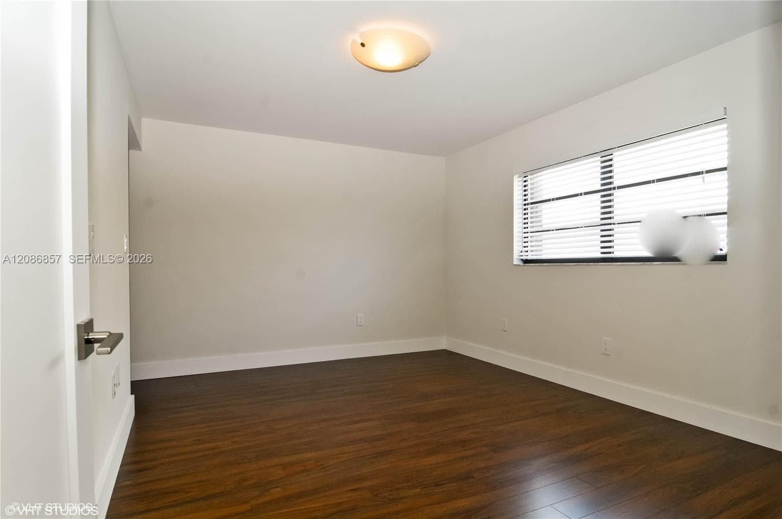 JEFFERSON GARDENS CONDO · #404 in Miami Beach - Photo 6
