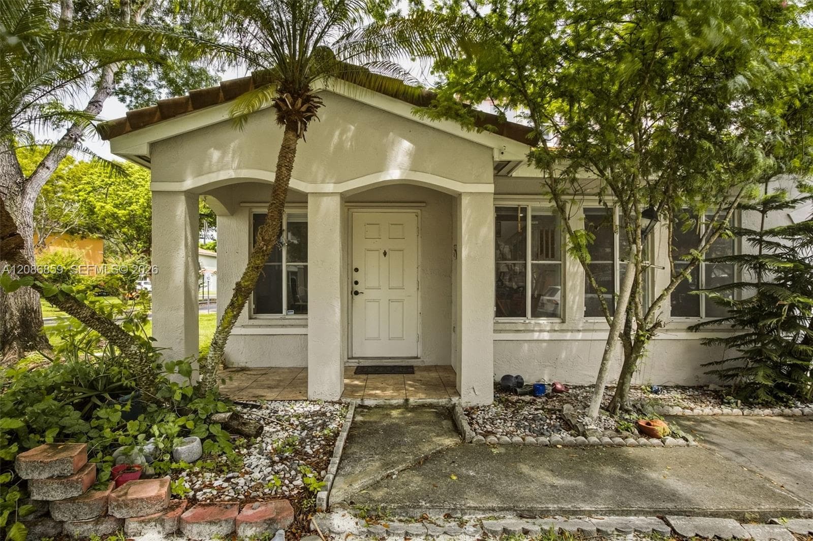 16525 SW 97th Ter photo 3