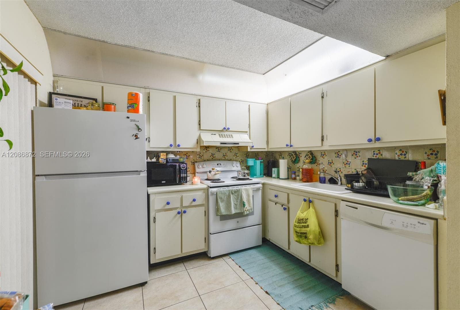 QUATRAINE CONDO · #3 in Miami - Photo 10