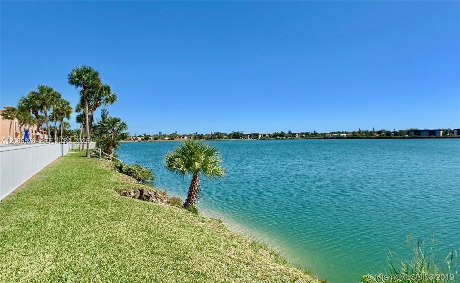 LAKE VIEW OF CALIF CLUB C · #702 in Miami - Photo 32