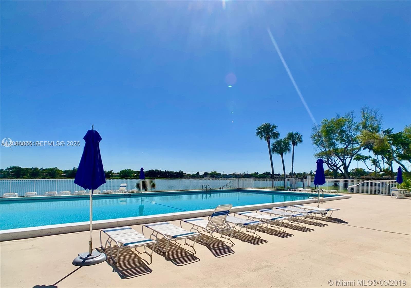 LAKE VIEW OF CALIF CLUB C · #702 in Miami - Photo 30