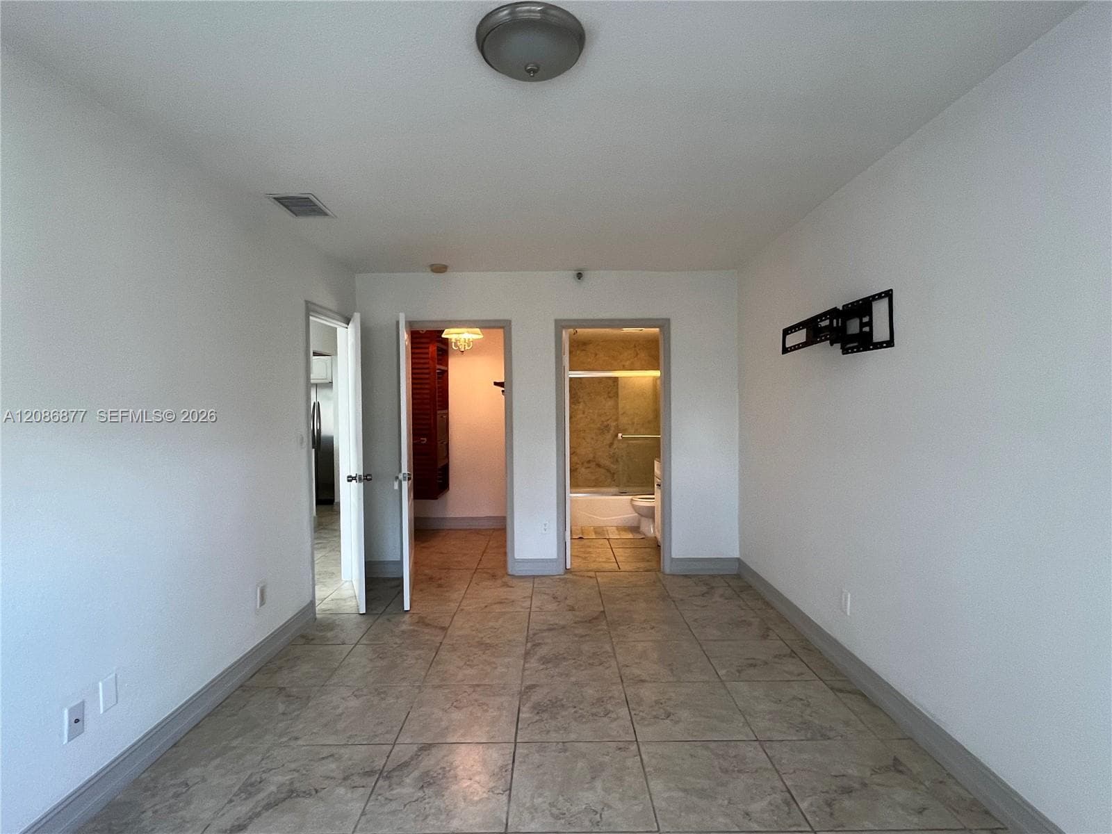 LA PIAZZA NAVONA CONDO · #704 in Miami - Photo 10