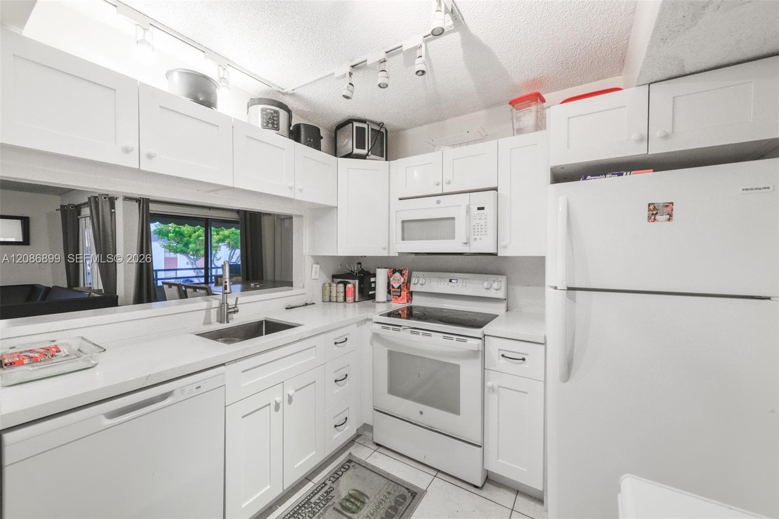 Quatraine Condo III · #2 in Miami - Photo 10